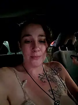 thespontaneouscouple42069 webcam