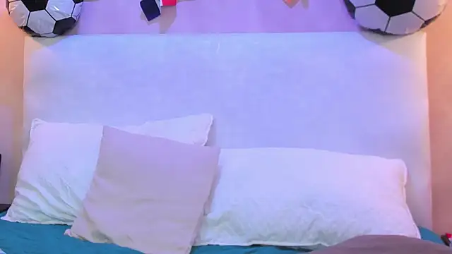 Piinksoul149 webcam