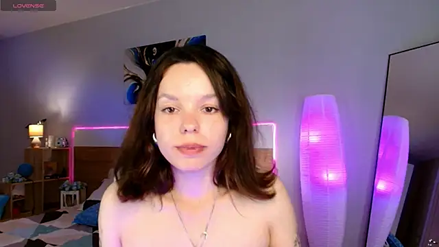 Maya_Campbell webcam