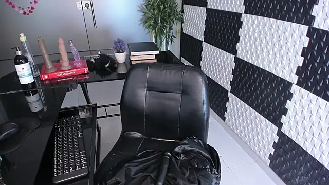 AlinaMorris webcam