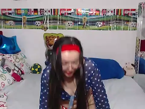 Angela_18honey webcam