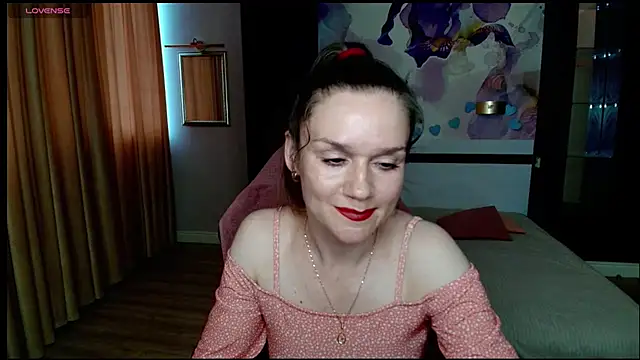 AriaGray webcam