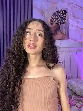 pinky_peach webcam