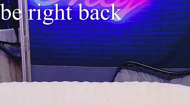 AlessiaCroft webcam