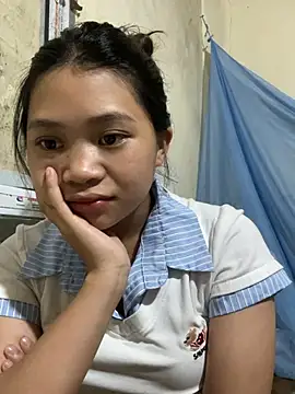 Mayy1 webcam