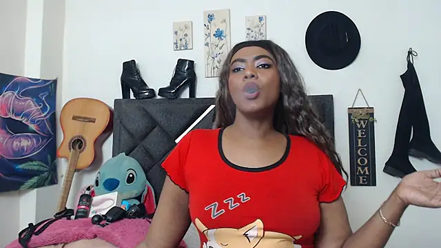Natashabella___ webcam
