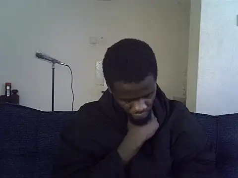 Thee_Biggest webcam