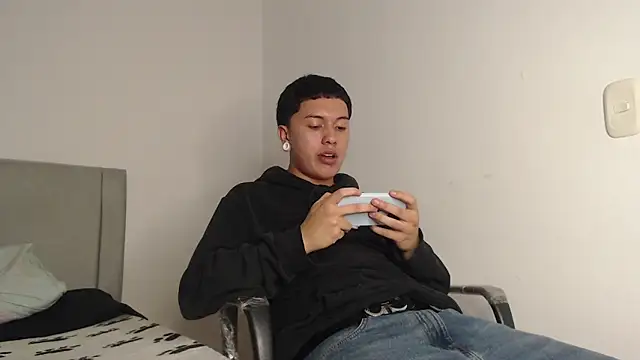 Owenn__blueee webcam