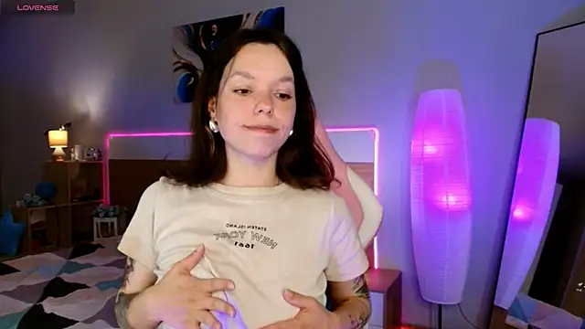 Maya_Campbell webcam