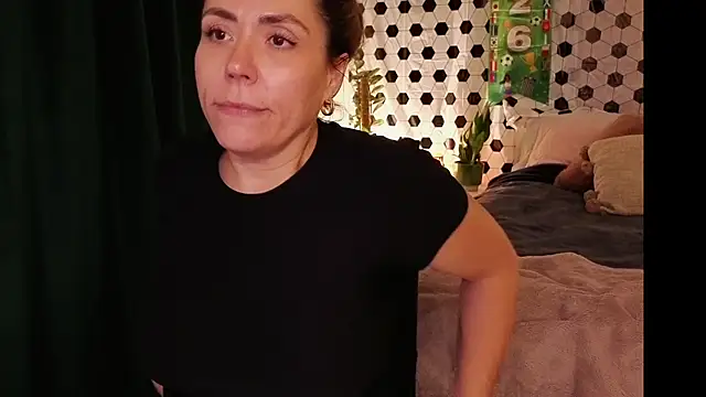 Ellie-Elizabeth webcam