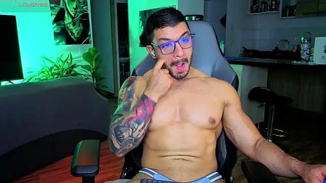 Michael_Diamond webcam