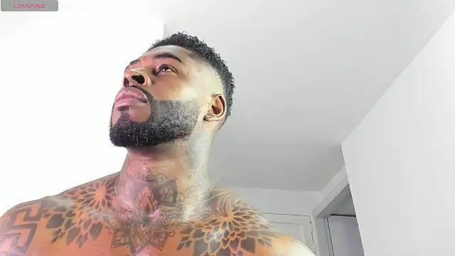 Makonneen live sex cam