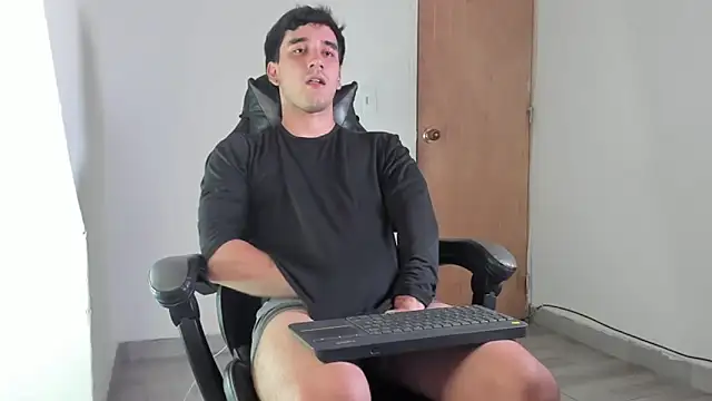 leo030809 webcam