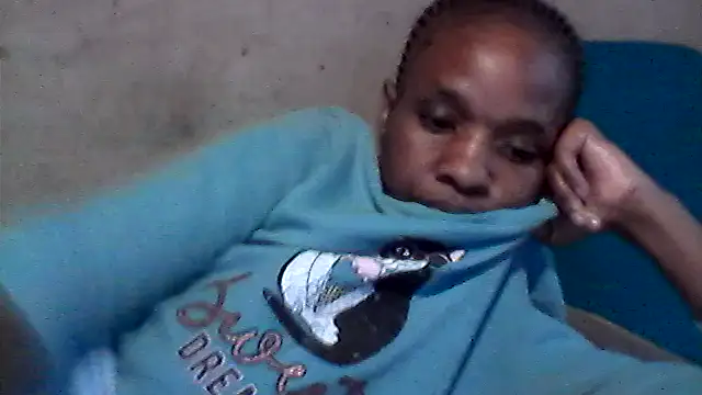 sexybigass31 webcam