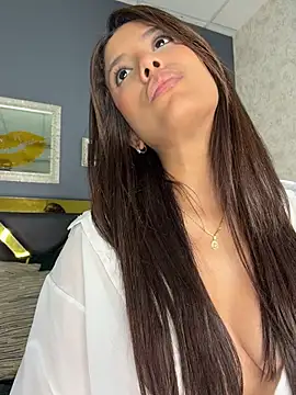 OneInAMillionXXX webcam