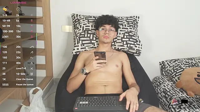 ace_xero_ live sex cam