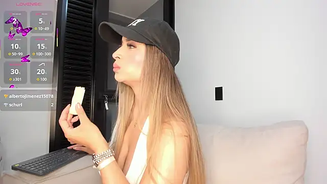 Lauuuuuuuu_ webcam