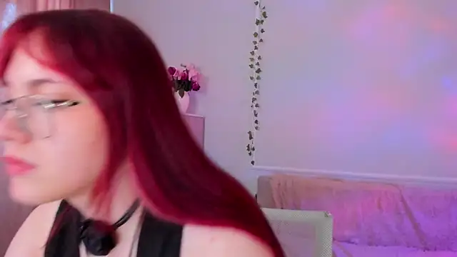 SweetieMarry webcam
