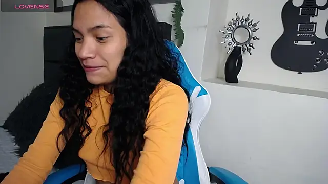 Julieta_Parker webcam