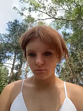 NinaParri webcam