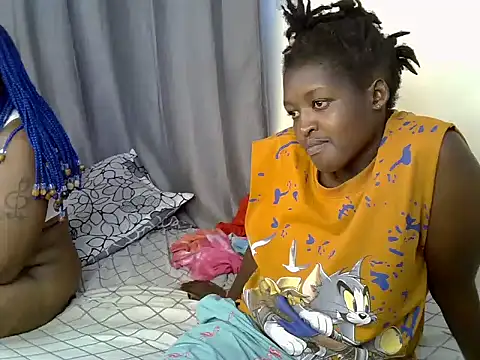Lorainebabes webcam