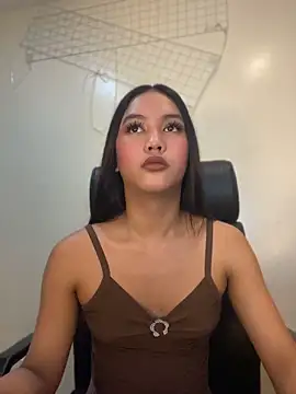 sexyasiancock_yllana webcam