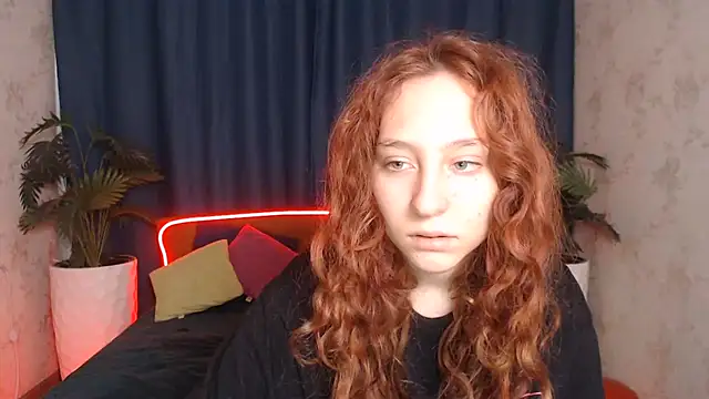 ModelGyrl webcam