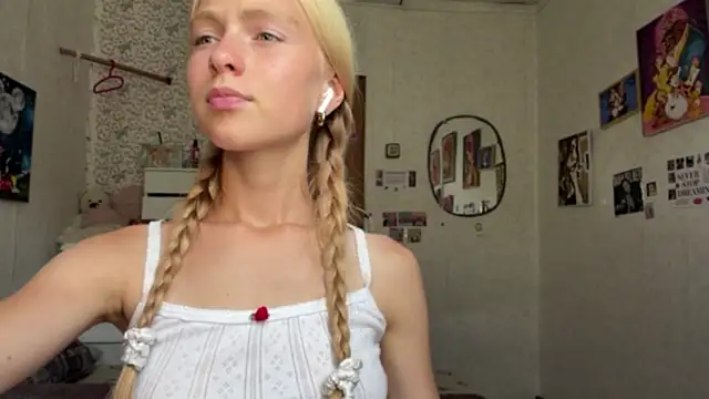 AliceGilbert_ webcam