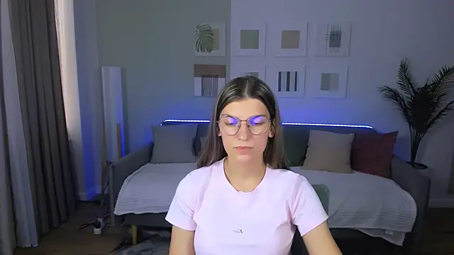 AnnaThorne webcam