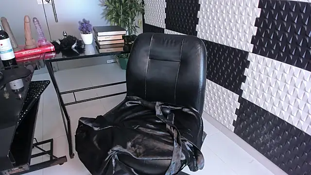 AlinaMorris webcam