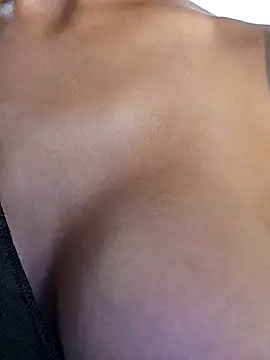 kylie_blck webcam