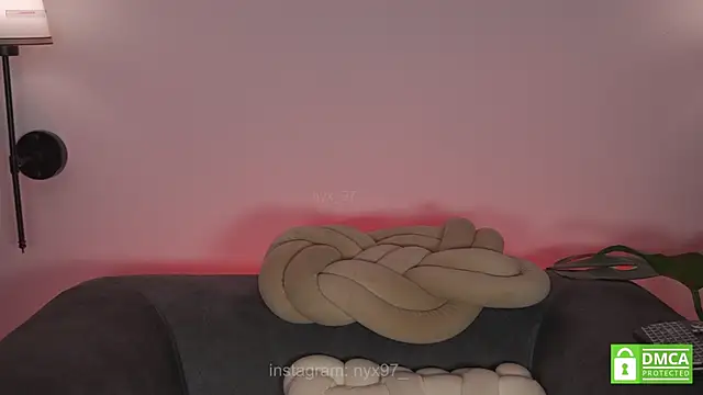 nyx_97 webcam