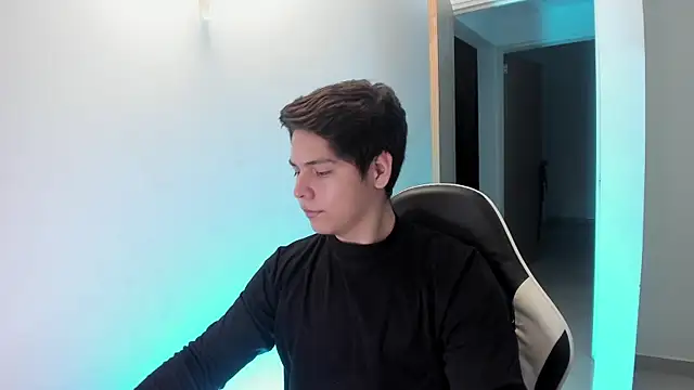 Asta_YunoXXX webcam