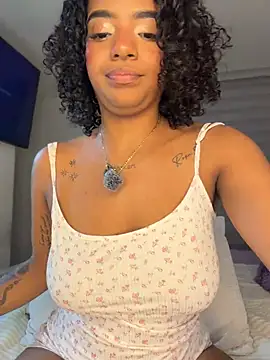 Irishottt webcam