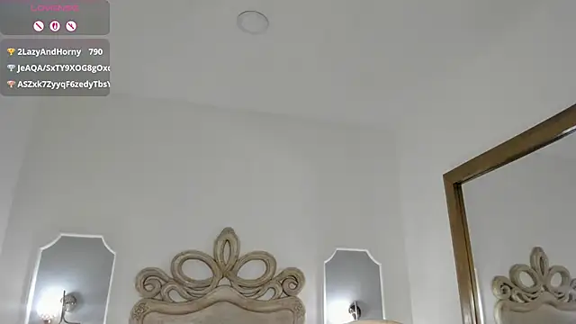 hade_miller webcam