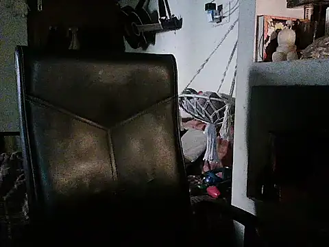 exude_diya webcam