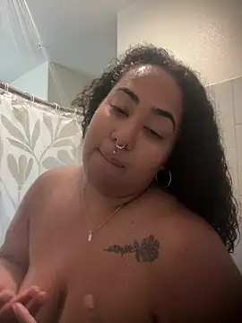 honeyb178 webcam