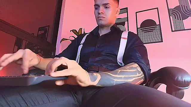 ALPHA_DOMINUS_ webcam