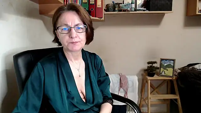 katemodel webcam
