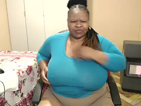 sweetnoziexx live cam on StripChat