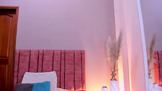 Emilywatsonn webcam