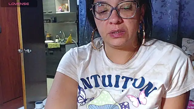 miia-big1boobs_ webcam