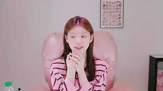 yang_12 webcam