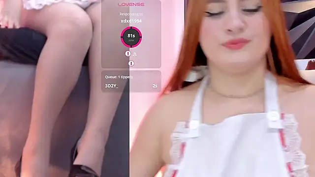 megan_whitee__ webcam