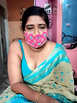 Rulali_44 webcam