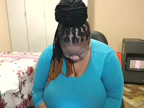 sweetnoziexx live cam on StripChat