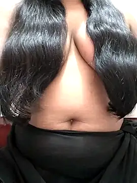 Umma-2 live cam on StripChat