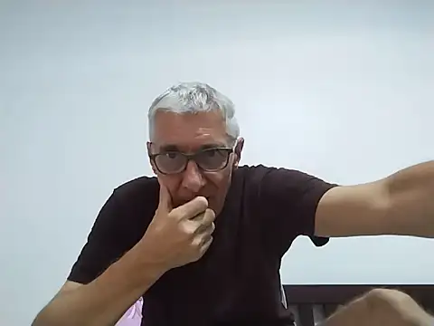BIGUNCUTHARDCOCK webcam