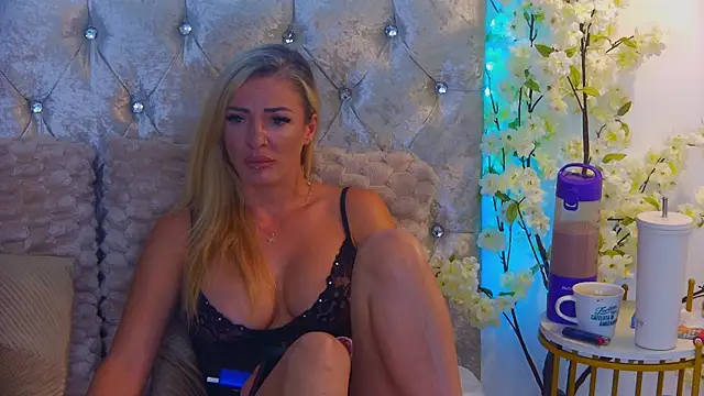Izabellle02 webcam