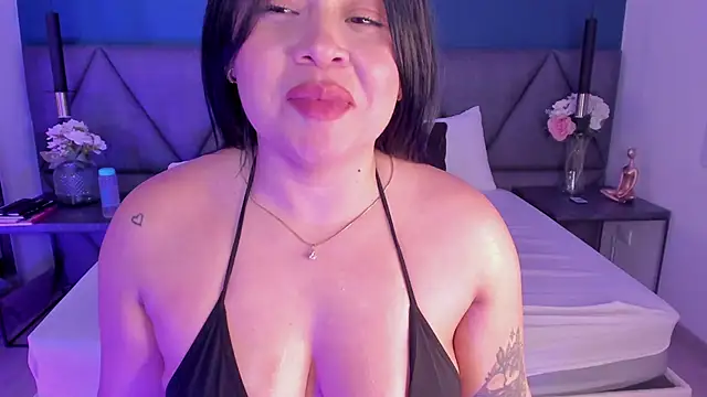 Amber_Santana webcam